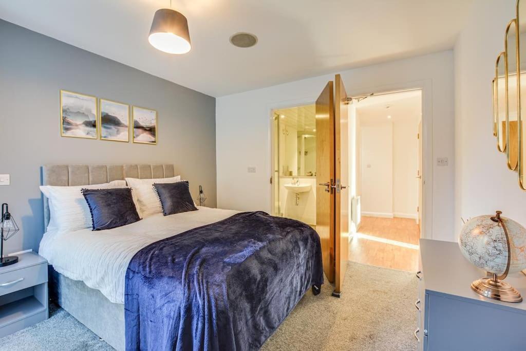 Cozy Escape In City Centre Манчестър Екстериор снимка