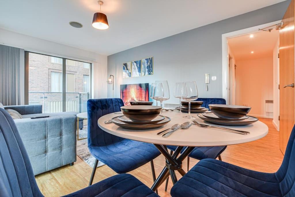 Cozy Escape In City Centre Манчестър Екстериор снимка